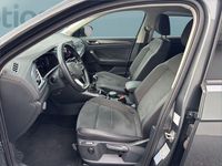Gebraucht VW T-Roc 110 PS (80 kW) 2023 Grau SUV