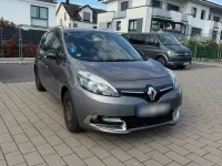 Gebraucht Renault Scenic E-Tech Bose Edition 132 PS (97 kW) 2016 Grau Van / Kleinbus