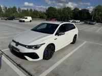 Gebraucht VW Golf VIII R 320 PS (235 kW) 2024 Weiß Kombi
