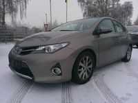 Gebraucht Toyota Auris Edition 124 PS (91 kW) 2013 Braun Limousine