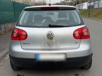 Gebraucht VW Golf IV 102 PS (75 kW) 2005 Silber Limousine