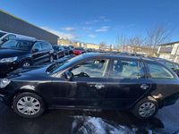 Gebraucht Skoda Octavia Ambiente 105 PS (77 kW) 2011 Schwarz Kombi