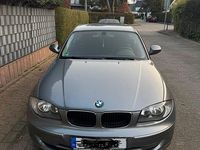 Gebraucht BMW 116 122 PS (89 kW) 2010 Grau Kleinwagen