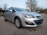 Gebraucht Opel Astra Edition 110 PS (80 kW) 2013 Silber Kombi
