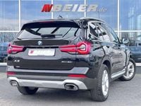 Gebraucht BMW X3 Sport Line 184 PS (135 kW) 2023 Schwarz (schwarz ii) SUV