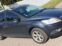 gebraucht Ford Focus 1.6i Turnier Viva