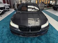 Gebraucht BMW 750 Performance 449 PS (330 kW) 2016 Grau Limousine