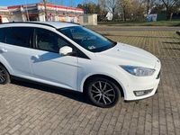 Gebraucht Ford Focus Cool & Connect 120 PS (88 kW) 2018 Weiß Kombi