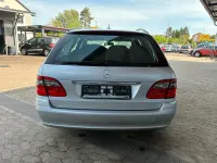 Gebraucht Mercedes E220 Avantgarde 170 PS (125 kW) 2008 Silber Kombi