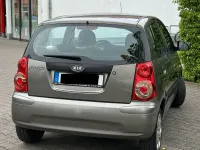 Gebraucht Kia Picanto 65 PS (47 kW) 2009 Grau Kleinwagen