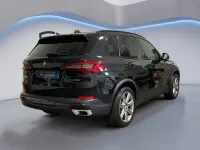 Gebraucht BMW X5 Performance 286 PS (210 kW) 2023 Schwarz SUV