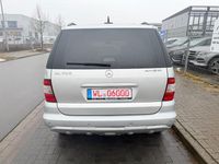 Gebraucht Mercedes ML320 218 PS (160 kW) 2001 Silber SUV