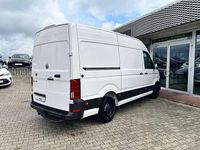 Gebraucht VW Crafter 140 PS (102 kW) 2024 Candyweiß Van