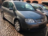 Gebraucht VW Touran 136 PS (100 kW) 2004 Grau Van / Kleinbus