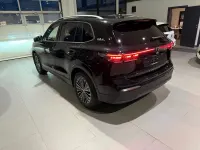 Gebraucht VW Tiguan Goal 150 PS (110 kW) 2025 Schwarz SUV