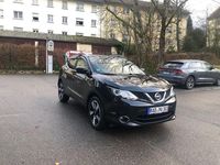 Gebraucht Nissan Qashqai 131 PS (96 kW) 2016 Schwarz SUV