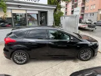 Gebraucht Ford Focus ST-Line 140 PS (102 kW) 2017 Schwarz Kleinwagen