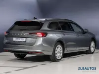 Gebraucht Skoda Superb 150 PS (110 kW) 2025 Graphitegrau Kombi
