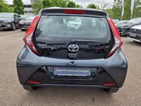 gebraucht Toyota Aygo 5-Türer x-play connect