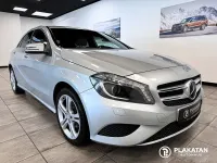 Gebraucht Mercedes A180 109 PS (80 kW) 2014 Silber Kleinwagen