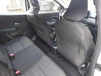 Neu Dacia Sandero Expression 101 PS (74 kW) 2026 Arktisweiss und andere Limousine