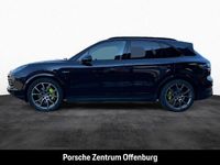 Gebraucht Porsche Cayenne 462 PS (339 kW) 2022 Tiefschwarzmetallic SUV
