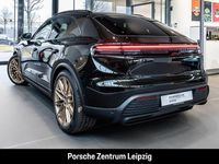 Gebraucht Porsche Macan 300 kW (408 PS) 2025 Gruen SUV