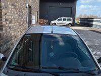Usata Ford Ka 70 CV (51 kW) 2004 Argento Utilitaria