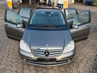 Gebraucht Mercedes A160 95 PS (69 kW) 2010 Grau Limousine