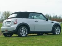 Usado Mini Cooper 122 HP (89 kW) 2011 Prateado Citadino