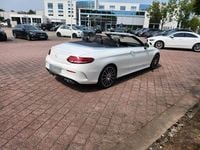 Gebraucht Mercedes C220 AMG 194 PS (142 kW) 2023 Weiß Cabrio