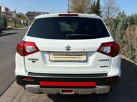 Gebraucht Suzuki Vitara 140 PS (102 kW) 2018 Weiß SUV