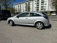 Gebraucht Opel Astra GTC 90 PS (66 kW) 2008 Silber Limousine