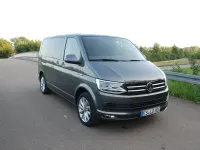 Gebraucht VW Multivan 204 PS (150 kW) 2016 Grau Van / Kleinbus