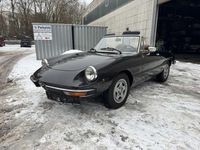 Gebraucht Alfa Romeo Spider 126 PS (92 kW) 1983 Schwarz Cabrio