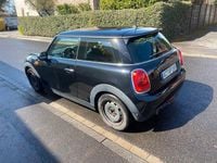 Gebraucht Mini ONE 75 PS (55 kW) 2014 Schwarz Kleinwagen