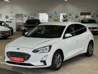 Używany Ford Focus Cool & Connect 125 KM (91 kW) 2020 Biały Sedan/Limuzyna