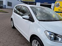 Second-hand VW e-up! 61 kW (83 CP) 2021 Alb Hatchback