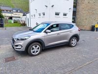 Gebraucht Hyundai Tucson 177 PS (130 kW) 2017 Beige SUV