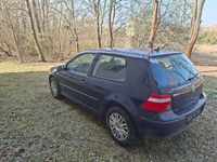 Gebraucht VW Golf IV 75 PS (55 kW) 2003 Blau Limousine