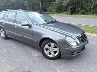 Gebraucht Mercedes E220 170 PS (125 kW) 2007 Grau Kombi