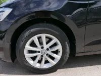 Gebraucht VW Touran Comfortline 150 PS (110 kW) 2019 Deepblack perleffekt Van / Kleinbus