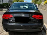 Gebraucht Audi A4 120 PS (88 kW) 2012 Schwarz Limousine