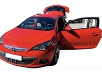 Gebraucht Opel Astra Innovation 179 PS (131 kW) 2011 Rot Coupé