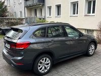 Gebraucht BMW X1 141 PS (103 kW) 2019 Grau SUV