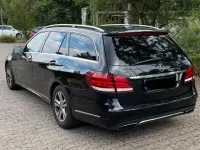 Gebraucht Mercedes E220 Avantgarde 170 PS (125 kW) 2015 Schwarz Kombi