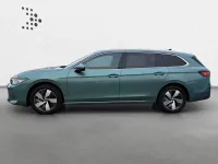 Gebraucht VW Passat Business 150 PS (110 kW) 2025 Grün Limousine