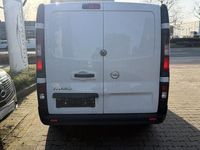 Gebraucht Opel Vivaro 95 PS (69 kW) 2019 Weiß Van / Kleinbus