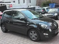 Gebraucht Renault Twingo Initiale Paris 75 PS (55 kW) 2013 Schwarz Kleinwagen