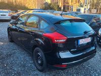 Second-hand Ford Focus 125 CP (91 kW) 2017 Negru Berlinǎ